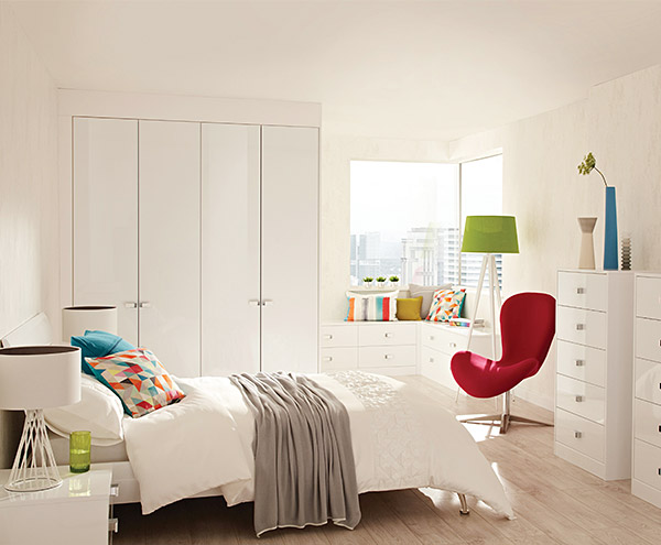 fitted bedroom lustro