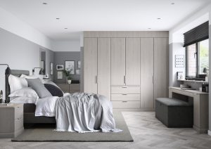 Avon Rural Oak Bedroom Main Shot - S01